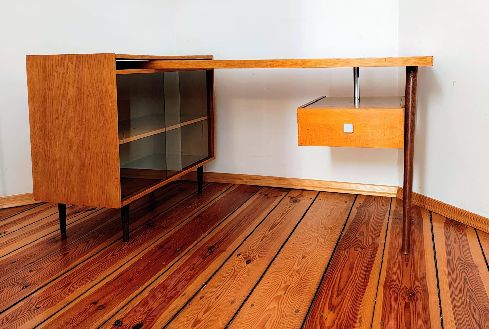 Desk, brown wood, by B. Landsman, UP Závody, Czechoslovakia, 1960s. - 130453