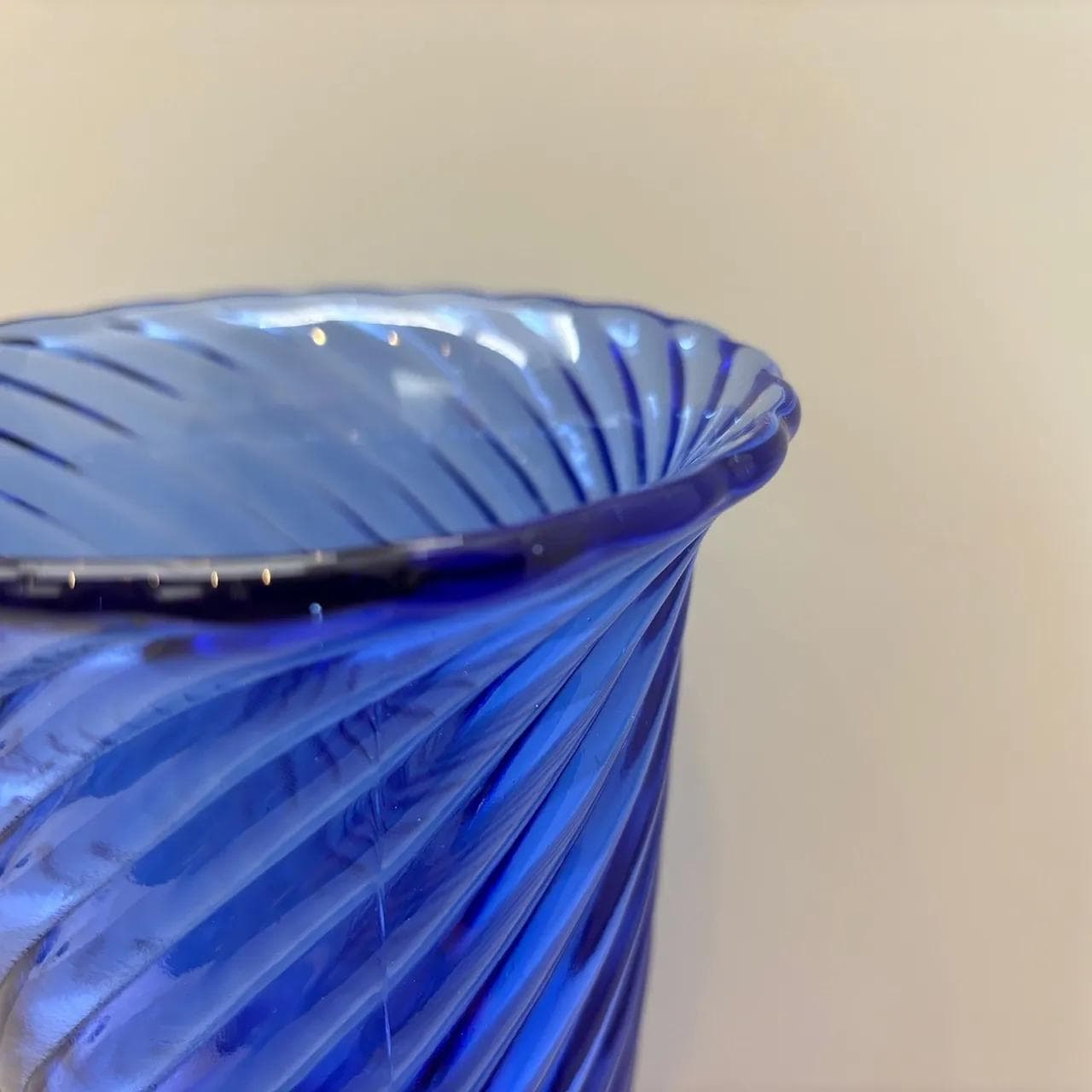 Vase Spirelli, blue glass, by R. Serwicki, Ząbkowice, Poland, 1970s. - 8866