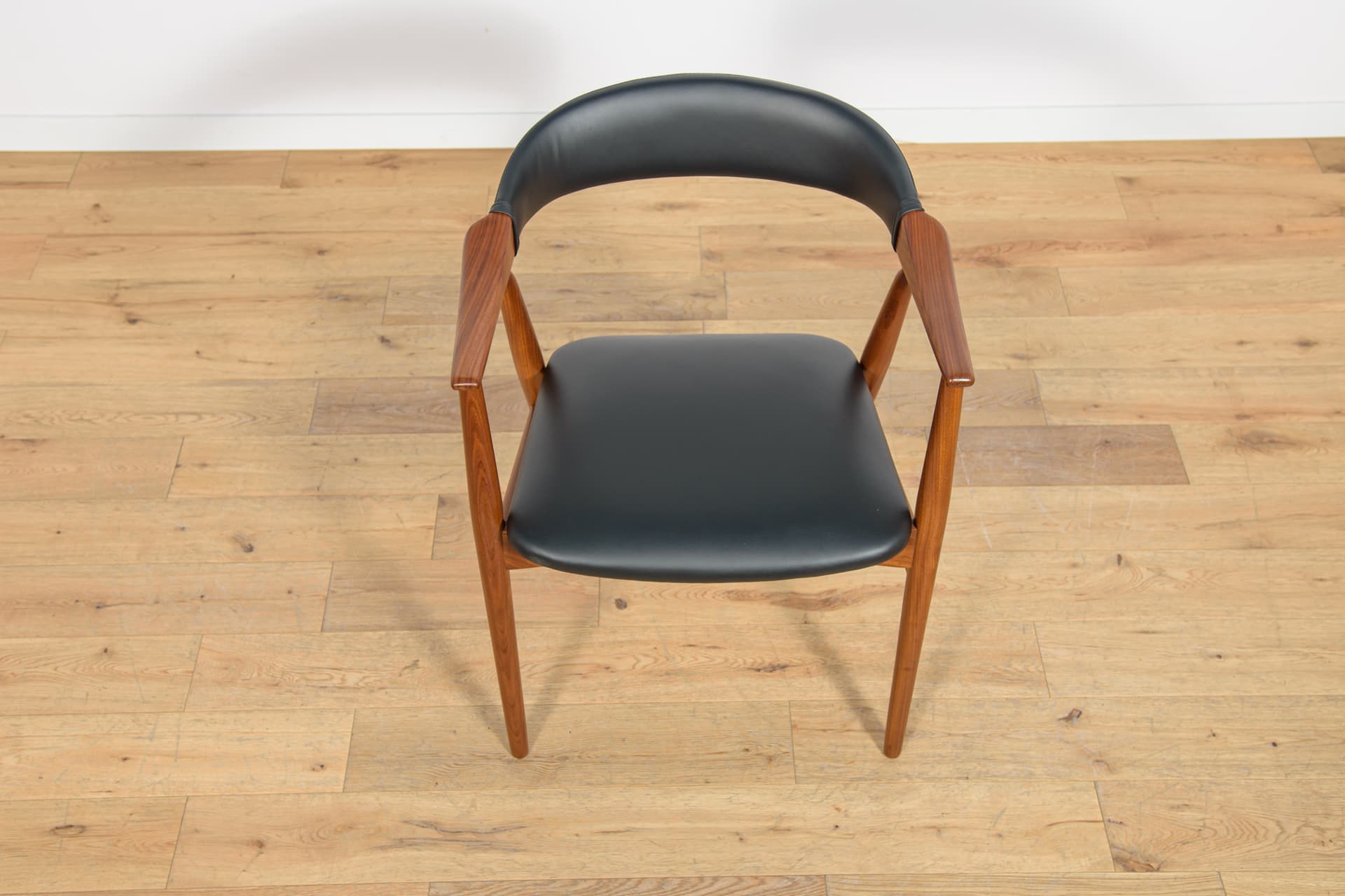 Fotel Model 213, proj. Th. Harlev, Farstrup Møbler, Dania, lata 60. - 131135