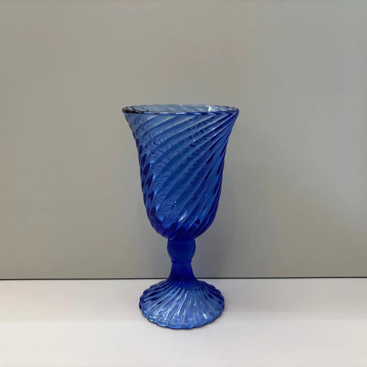 Vase Spirelli, blue glass, by R. Serwicki, Poland, 1970s. - 8862