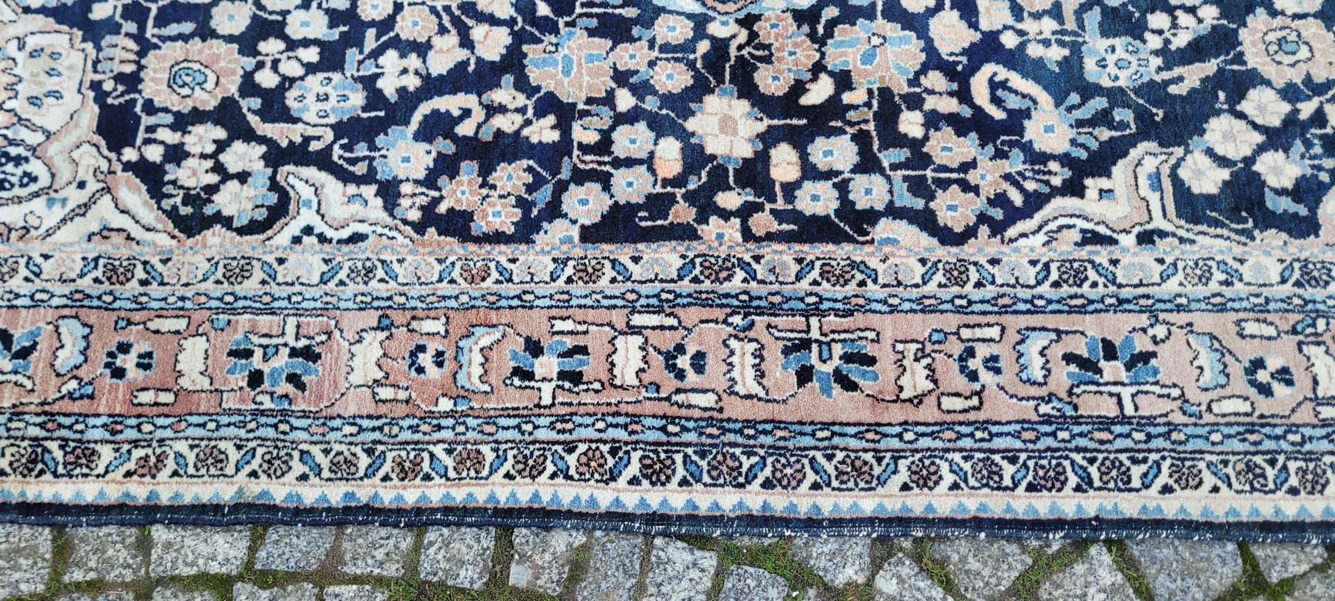 Dywan Faraghan, granatowy, wełna, Iran, początek XX w. - 131407