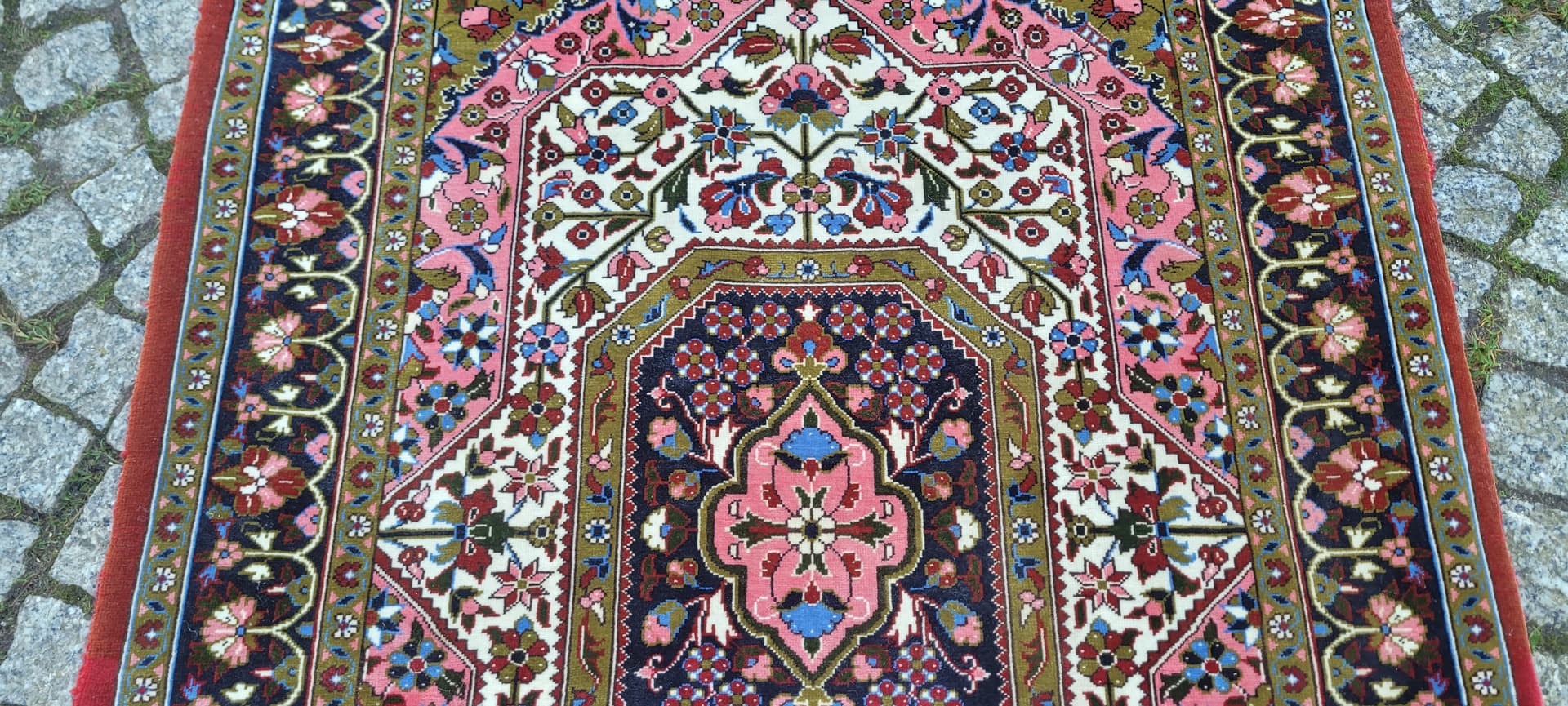 Rug Ghom, 120x85 cm, multicolor, silk wool, Iran - 131588
