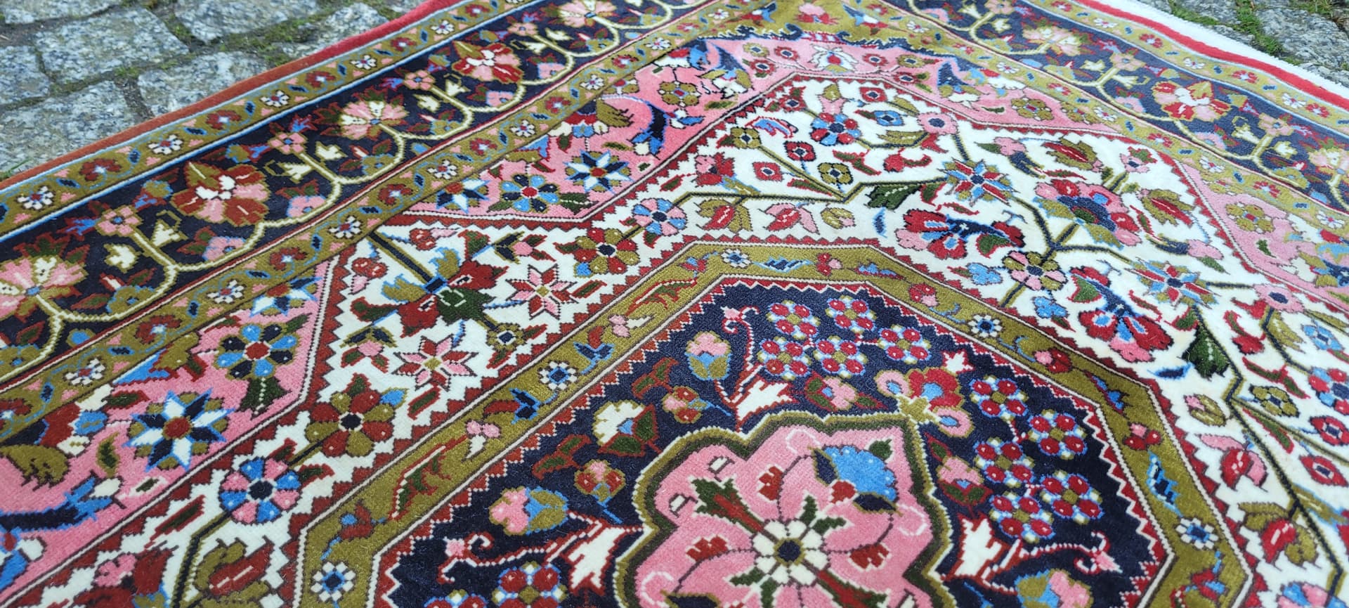Rug Ghom, 120x85 cm, multicolor, silk wool, Iran - 131590
