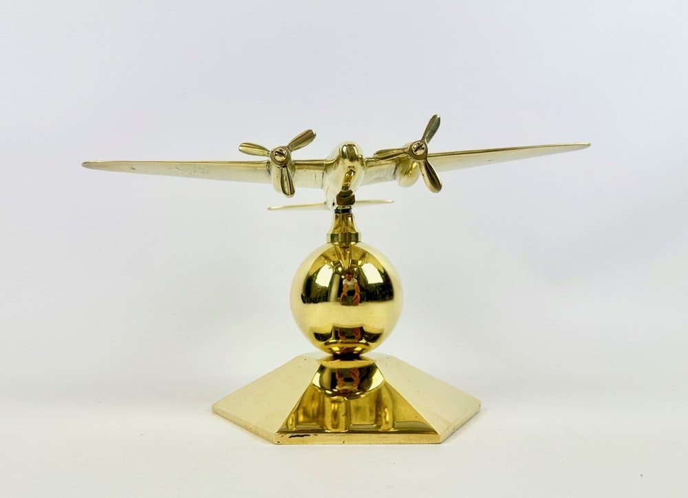 Model biurkowy samolotu Mosquito, złoty, mosiądz, Wielka Brytania, lata 40. - 149597