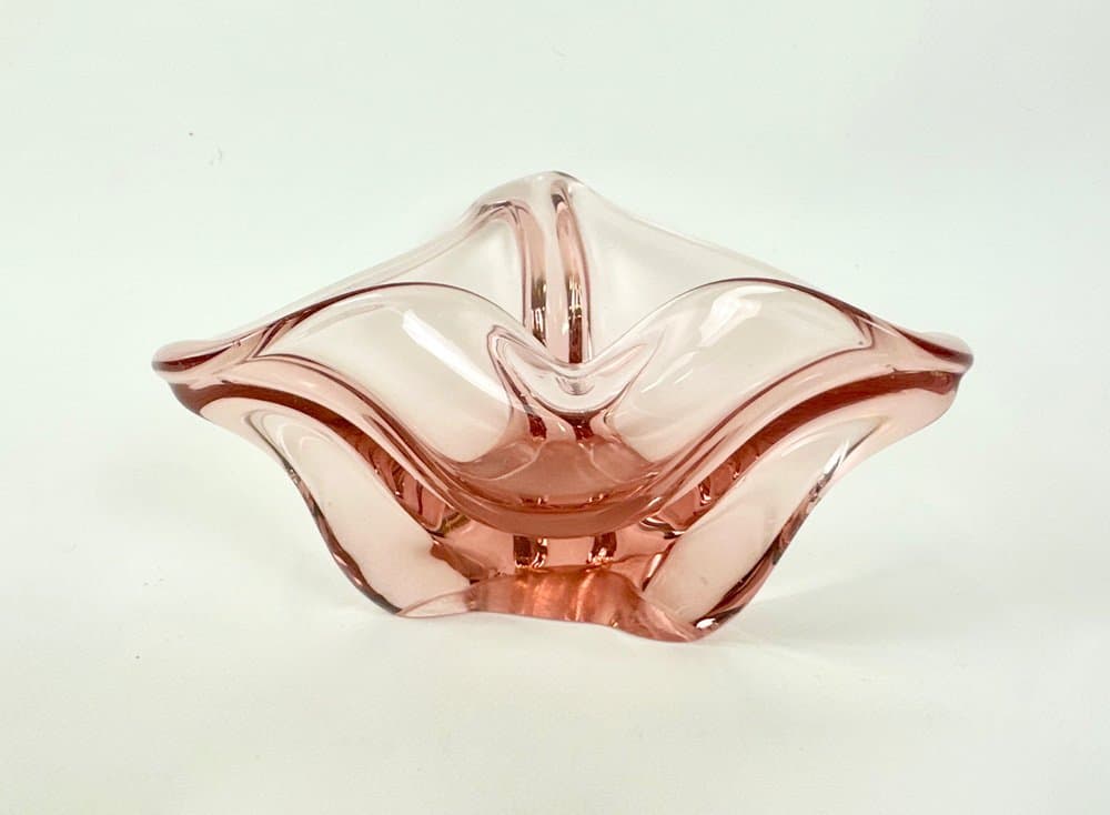Popielniczka, różowy, szkło, proj. J. Hospodka, Czechosłowacja, lata 60. - 149664