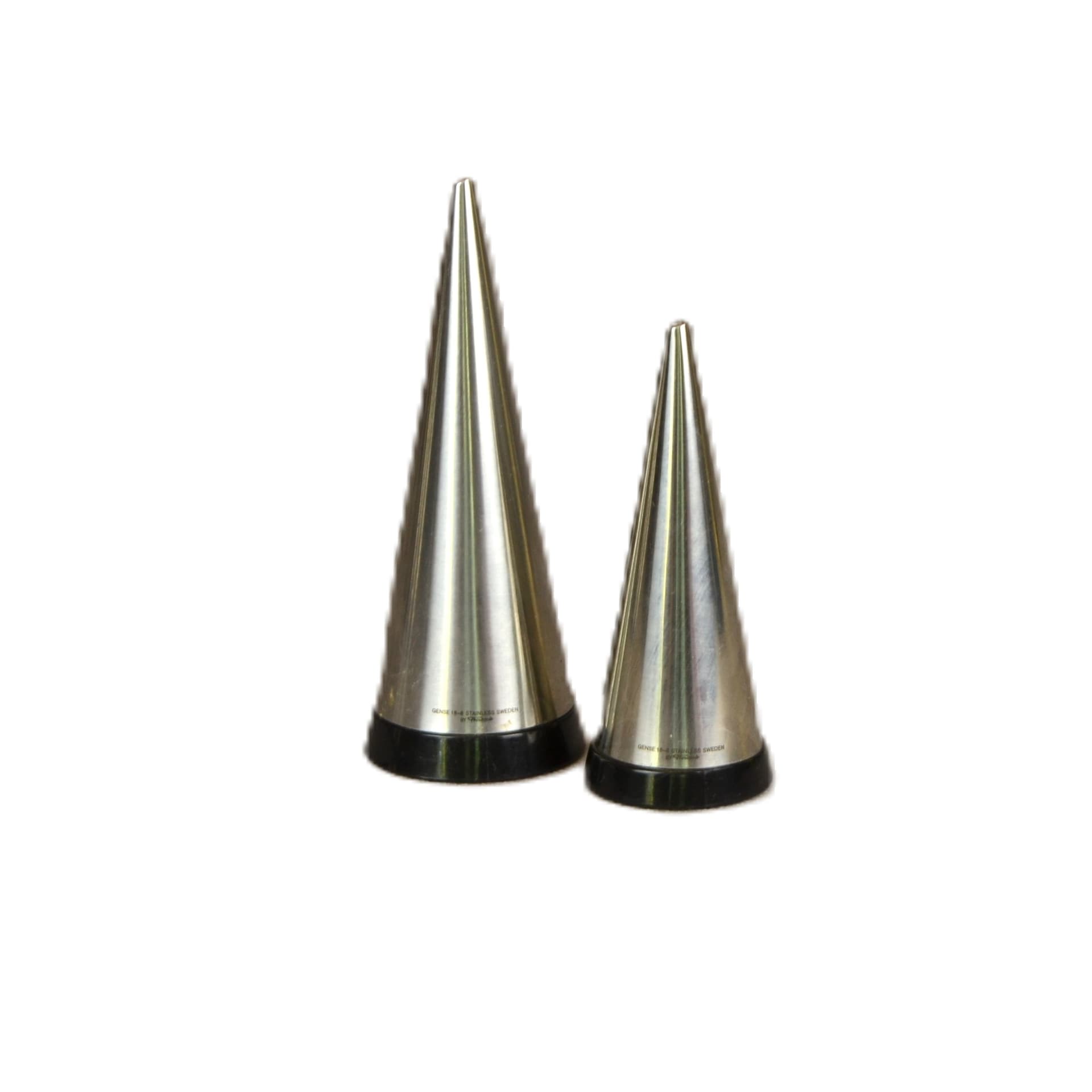 Solniczka i pieprzniczka, srebrny metal, proj. P. Forssell, Gense, Szwecja, lata 90. - 1074