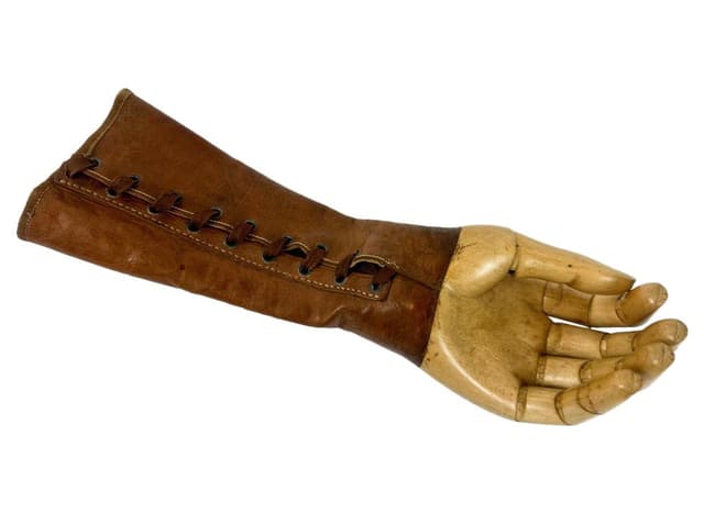 Proteza ręki damska wiktoriańska, brązowy jasny, skóra naturalna, drewno, Wielka Brytania, XIX w. - WYMIARY