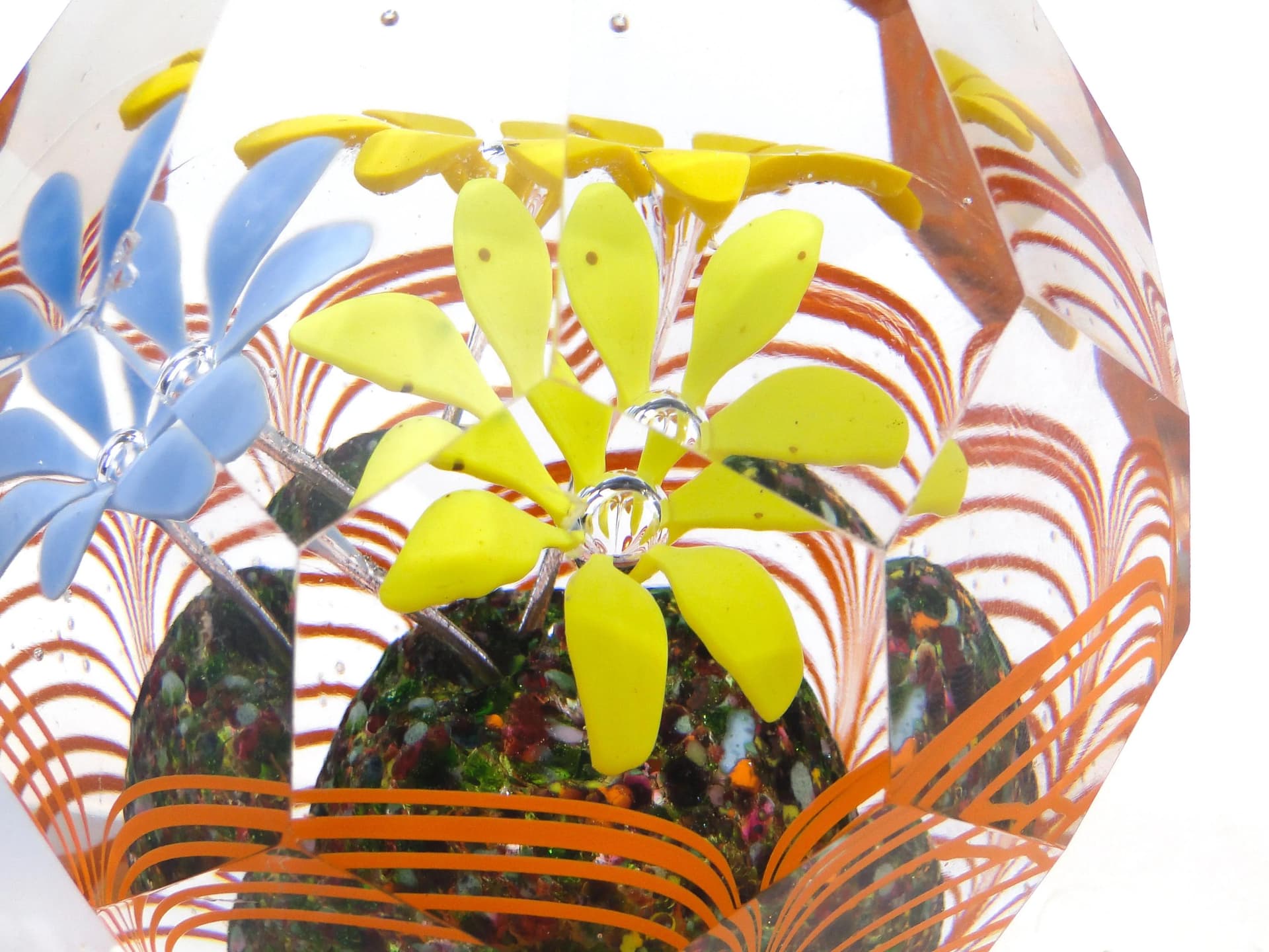 Paperweight, Art Nouveau, transparent, crystal, Austria-Hungary, early 20th c. - 9052