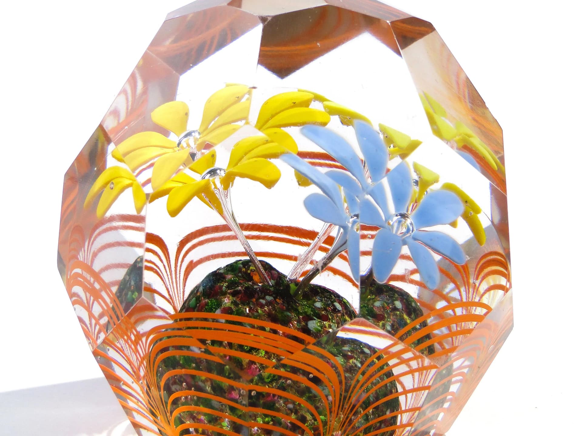 Paperweight, Art Nouveau, transparent, crystal, Austria-Hungary, early 20th c. - 9049