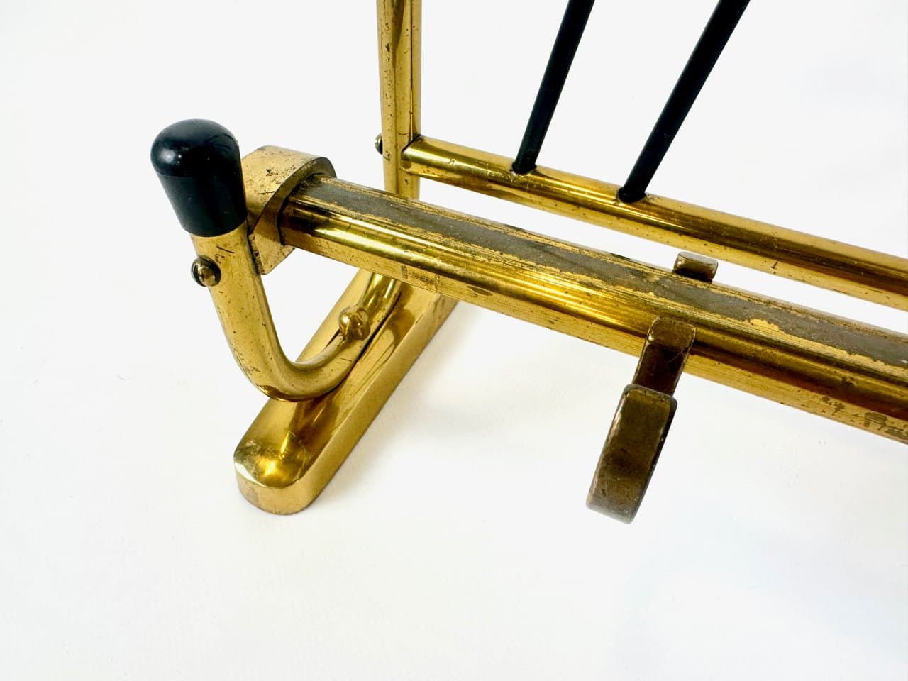 Wall-mounted coat and hat rack, golden brass, Germany, 1960s. - 150074