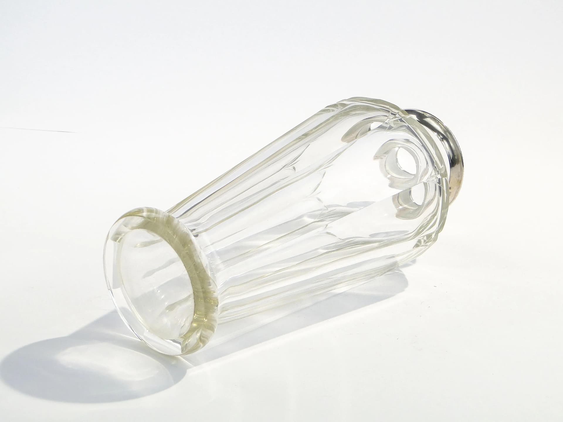 Vase Art Deco, transparent crystal, silver, Baccarat, France, 1930s. - 9034