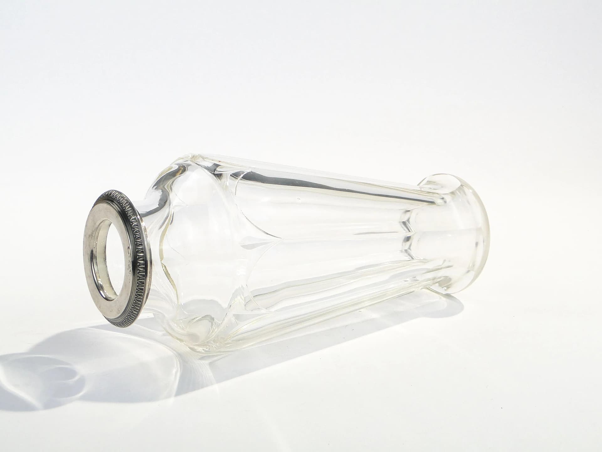 Vase Art Deco, transparent crystal, silver, Baccarat, France, 1930s. - 9032