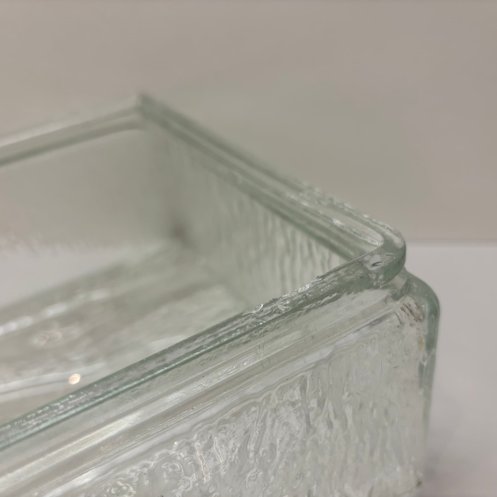 Kinkiet, transparentne szkło, bakelit czarny, ERCO, Niemcy, lata 70. - 131838