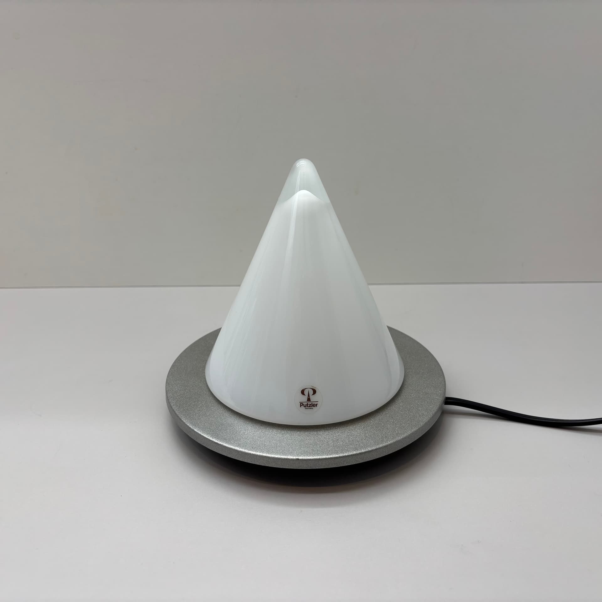 Lampka nocna, ivory white szkło, Peill&Putzler, Niemcy, lata 80. - 131852