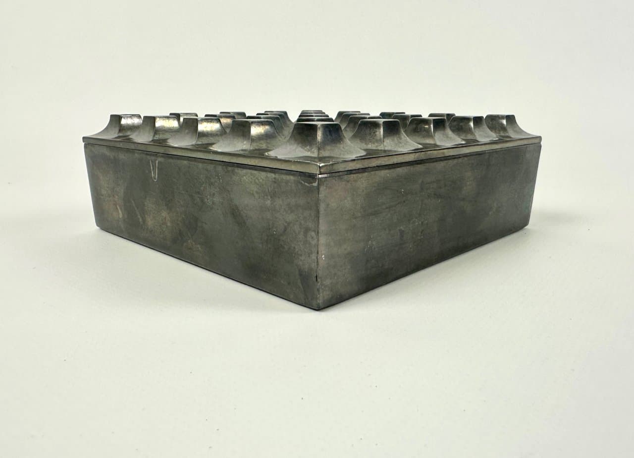 Popielniczka Ultima 15, srebrny, aluminium, proj. H. Bäckström, B. Ljungberg, Dania, lata 60. - 150280