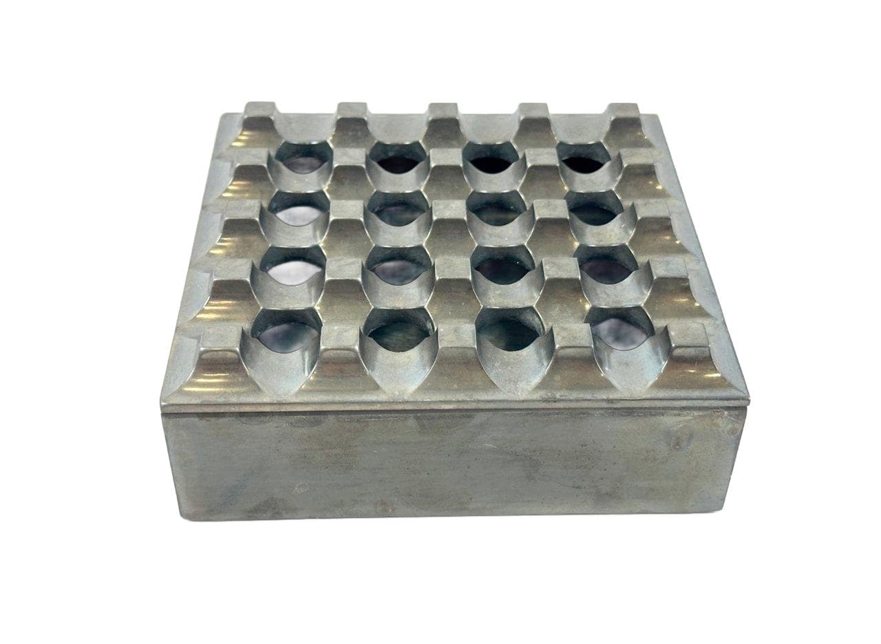 Popielniczka Ultima 15, srebrny, aluminium, proj. H. Bäckström, B. Ljungberg, Dania, lata 60. - 148298