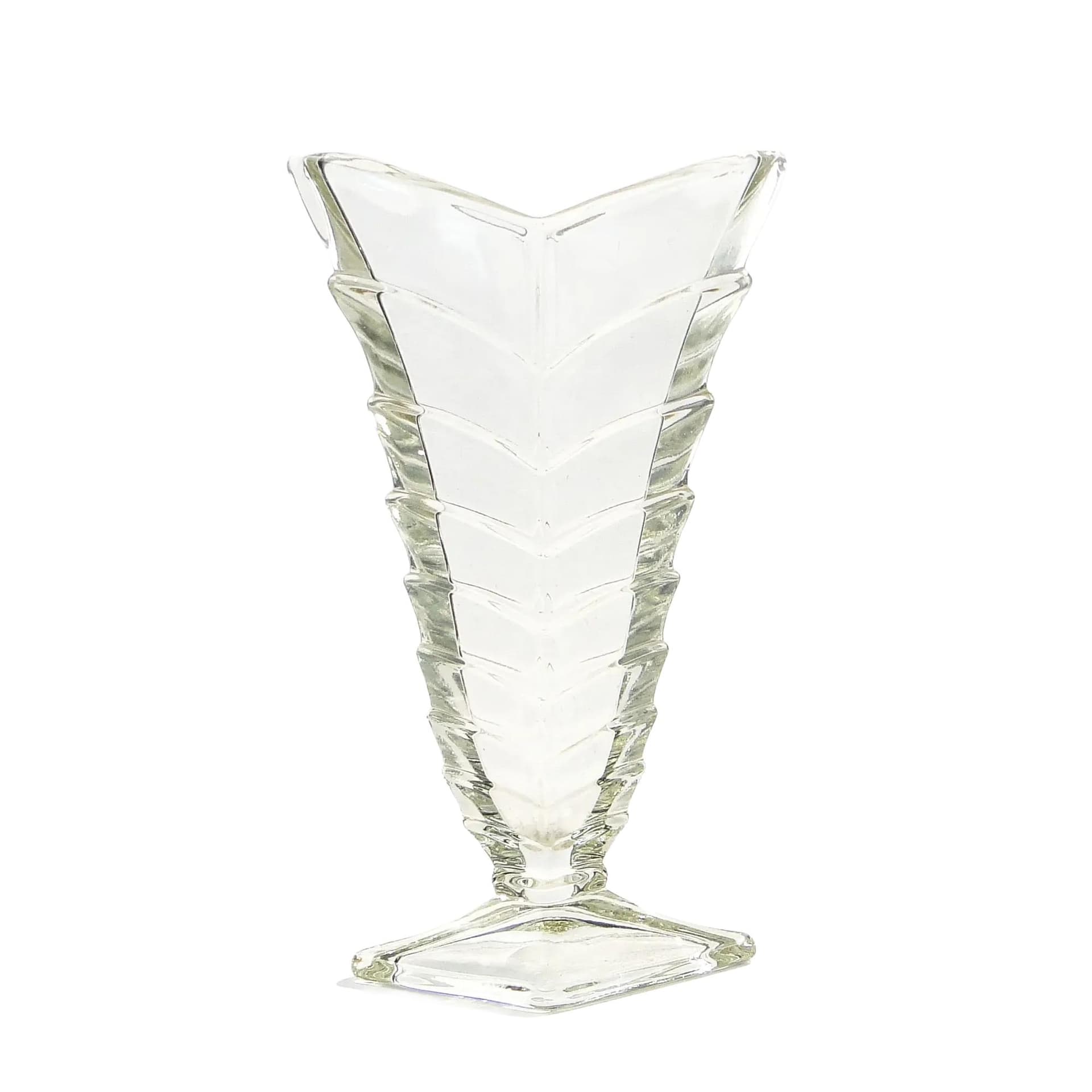 Vase Art Deco, transparent glass, Huta Niemen, Poland, 1930s