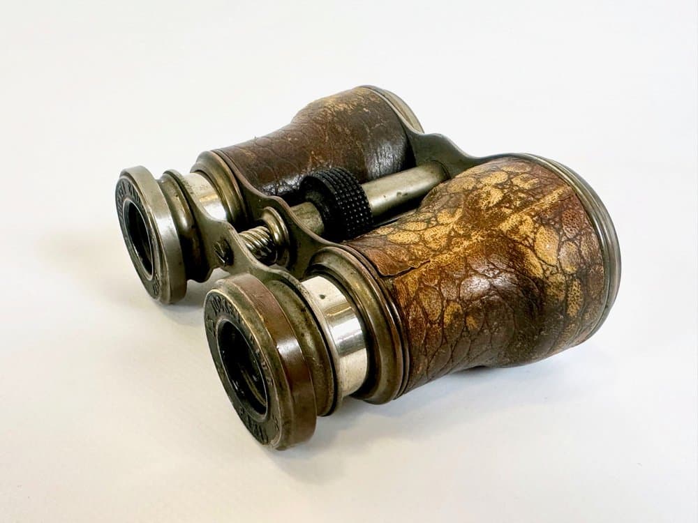 Lornetka Le Jockey Club, brązowy, skóra, mosiądz, Francja, XIX w. - 150465