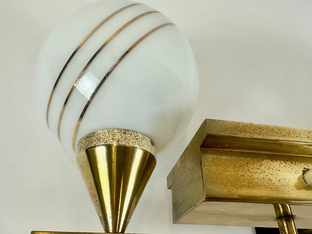 Lampa ścienna Art déco, mosiądz złoty, lata 30. - 150609