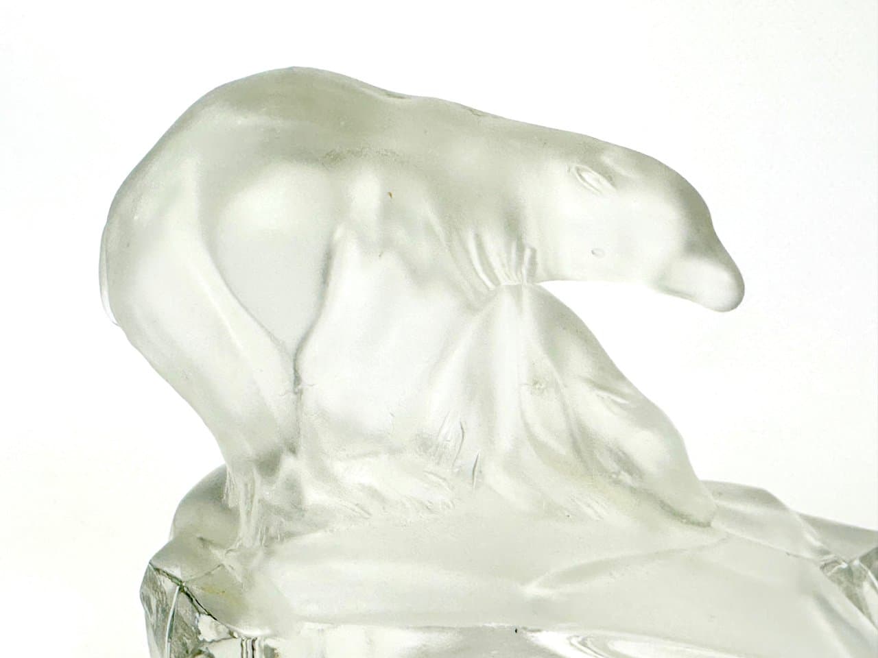 Popielniczka Art Deco Niedźwiedź polarny, szkło transparentne, Czechy, lata 30. - 150708