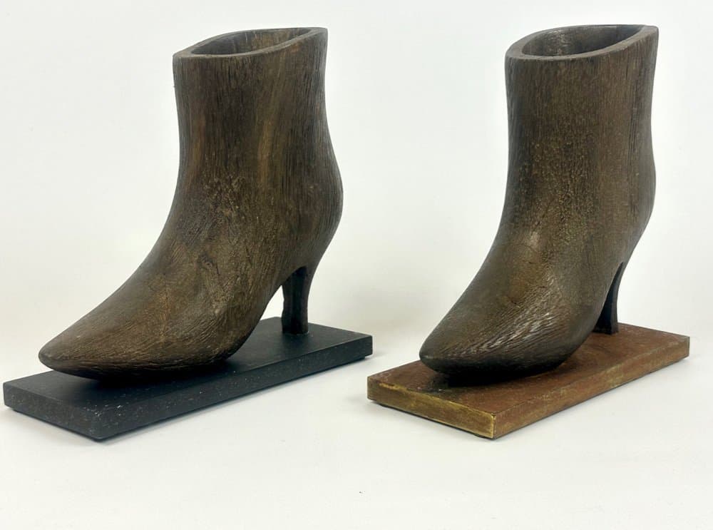 Para podpórek do książek, mid-century, brązowy, drewno, lata 60. - 150836