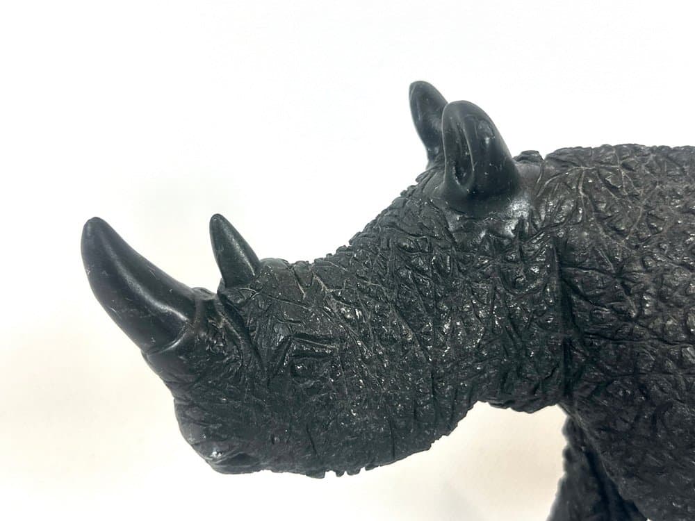 Figurka nosorożca Shona Art, czarny springstone, Zimbabwe, lata 70. - 151125