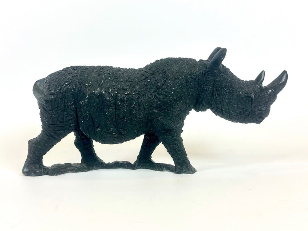Figurka nosorożca Shona Art, czarny springstone, Zimbabwe, lata 70. - 151122