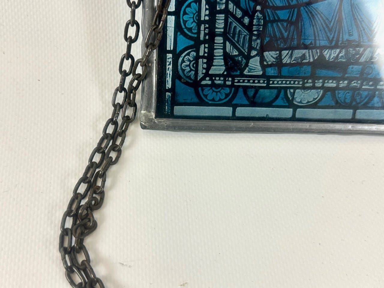 Panel witrażowy wiszący, niebieski, szkło, Francja, lata 50. - 151165