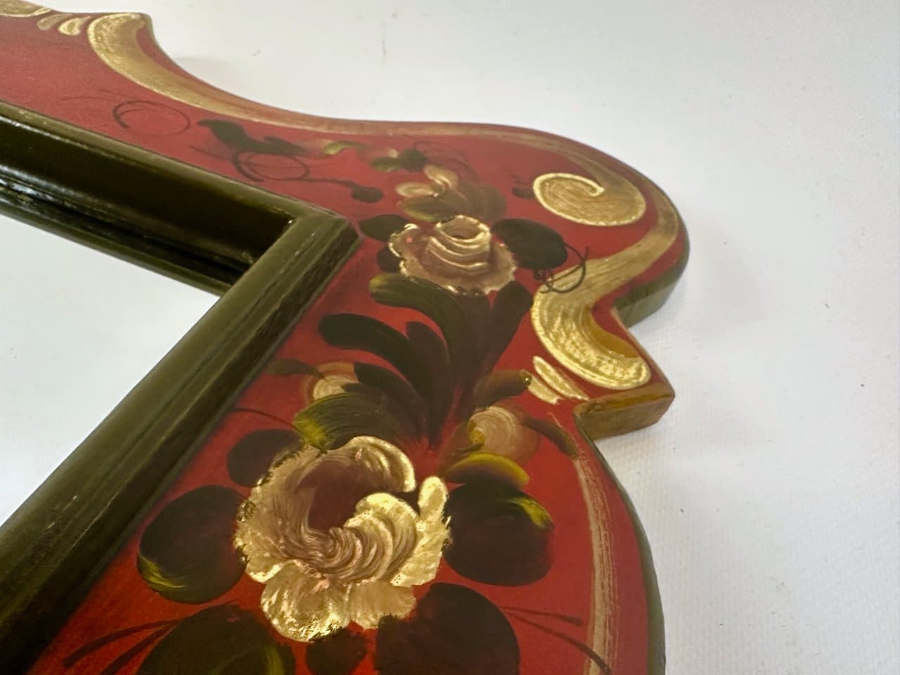 Lustro ścienne Folk Art, czerwony, szkło, drewno, Austria, lata 70. - 151229