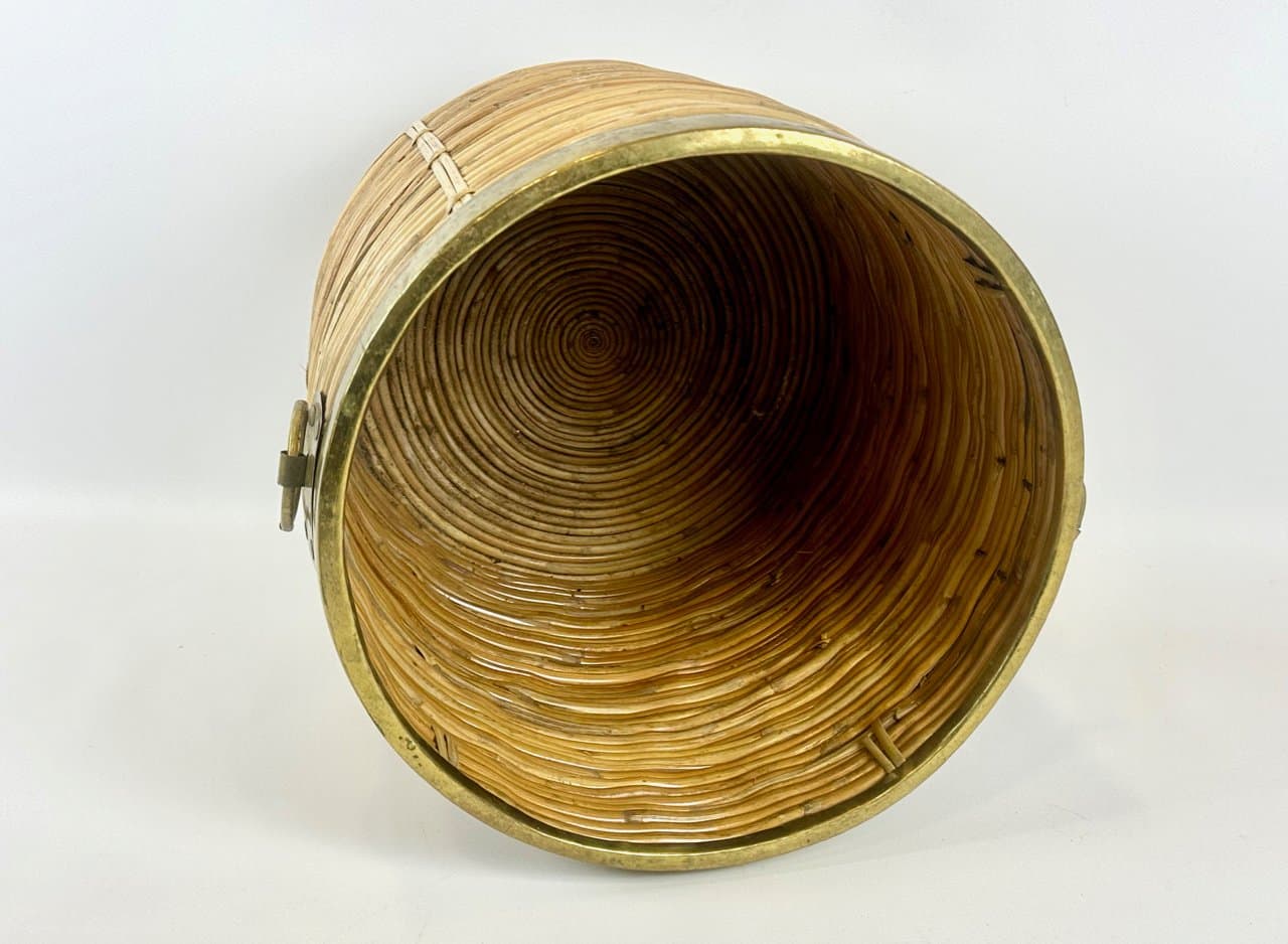 Kosz mid-century, beżowy, bambus, mosiądz, Włochy, lata 50. - 151286