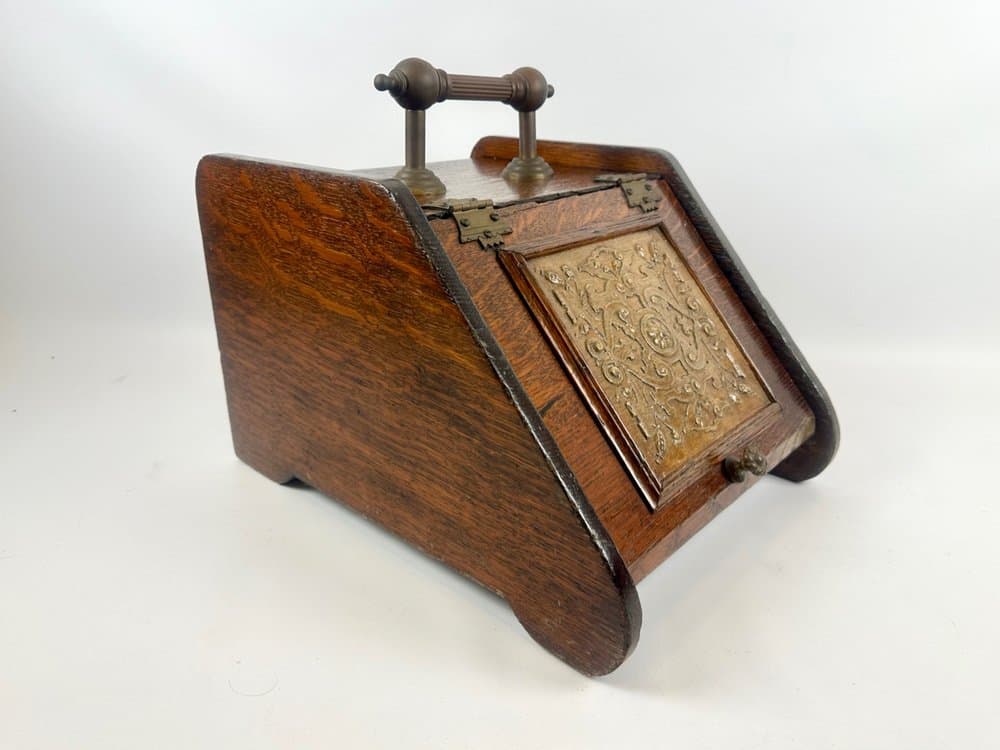 Pojemnik na węgiel wiktoriański, dąb brązowy, mosiądz złoty, XIX w. - 151374