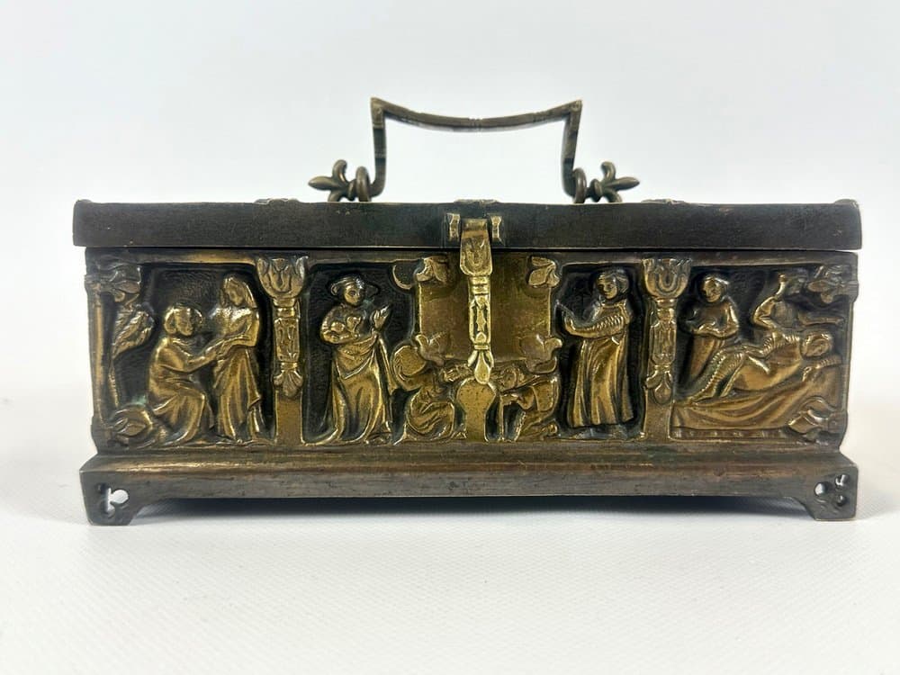 Jewelry Box, Gothic Revival, golden, bronze, 19th c. - 151450