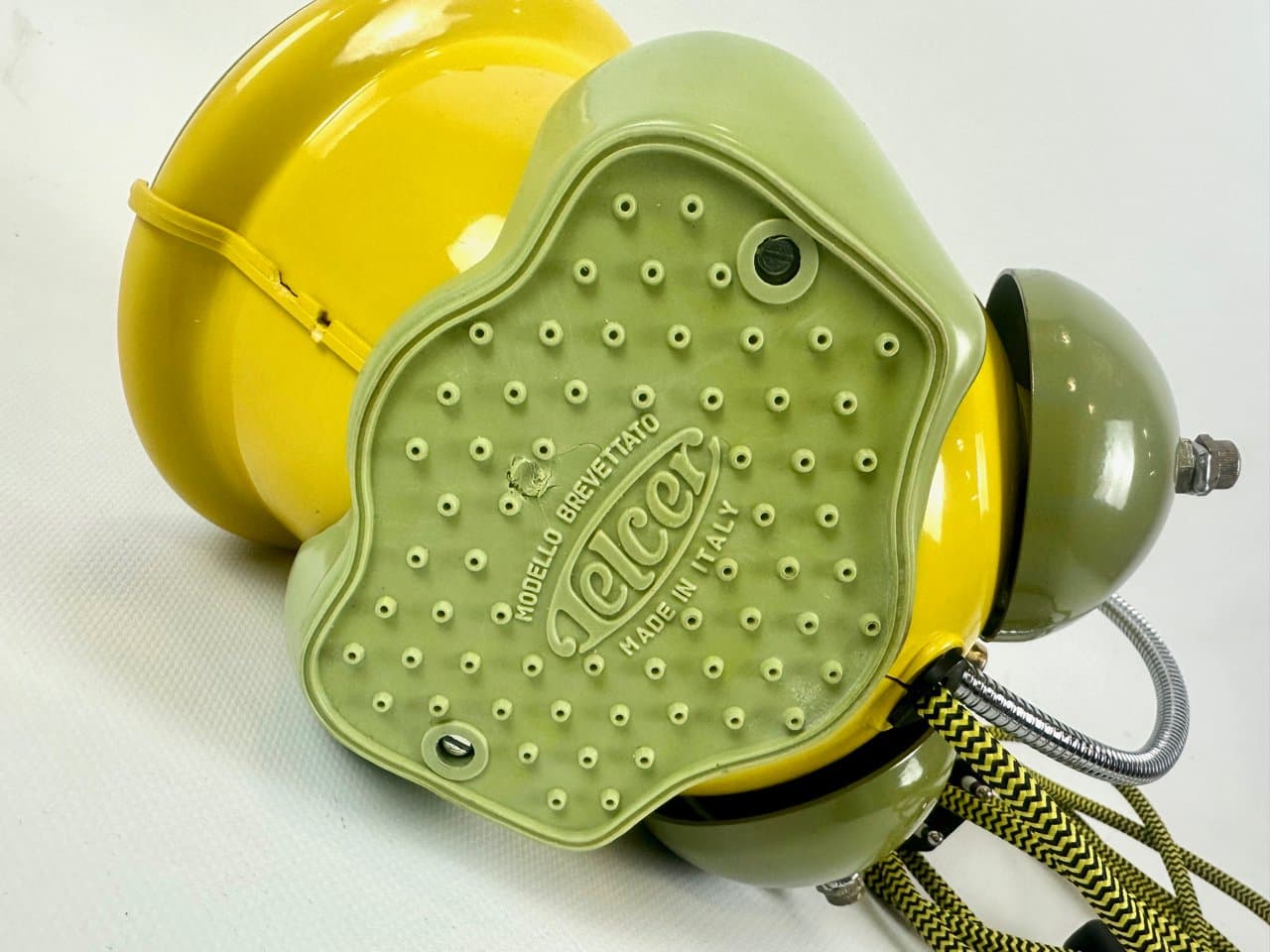 Table Lamp Bobo, yellow plastic, by S. Todeschini, Telcer, Italy, 1970s. - 151525