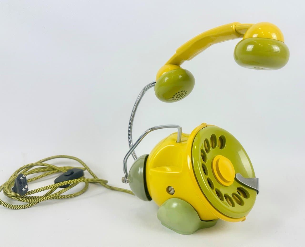 Table Lamp Bobo, yellow plastic, by S. Todeschini, Telcer, Italy, 1970s. - 151531