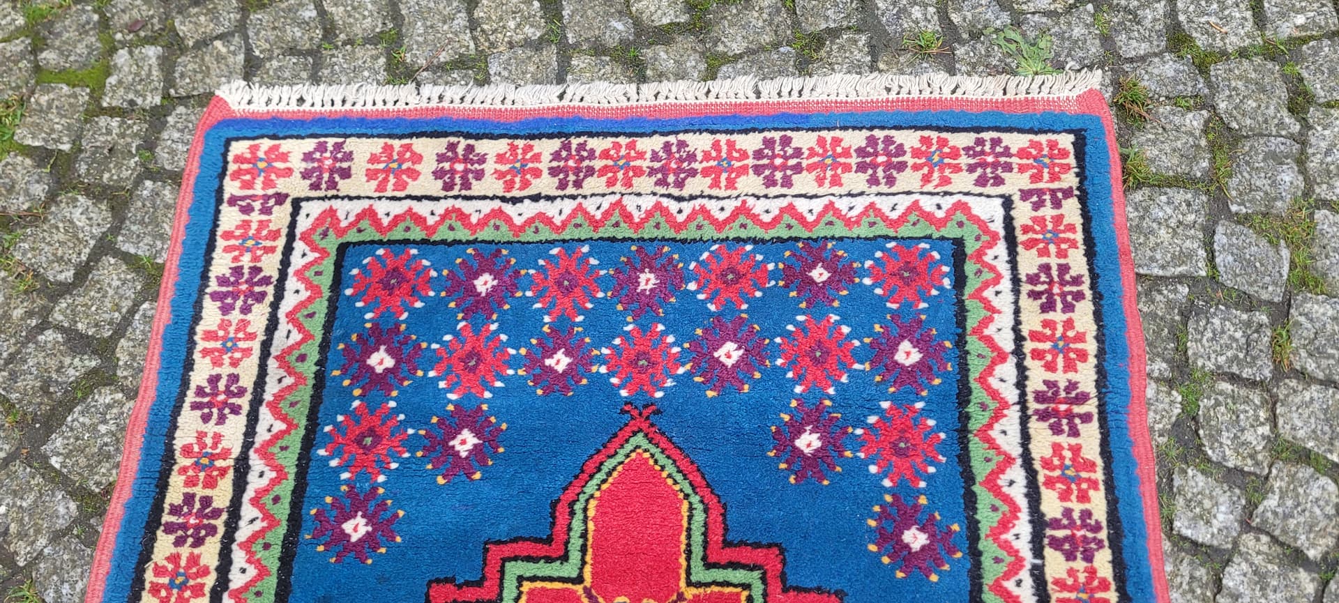 Dywan tunezyjski, czerwony 150x85cm, wełna, Tunezja, lata 60. - 134774