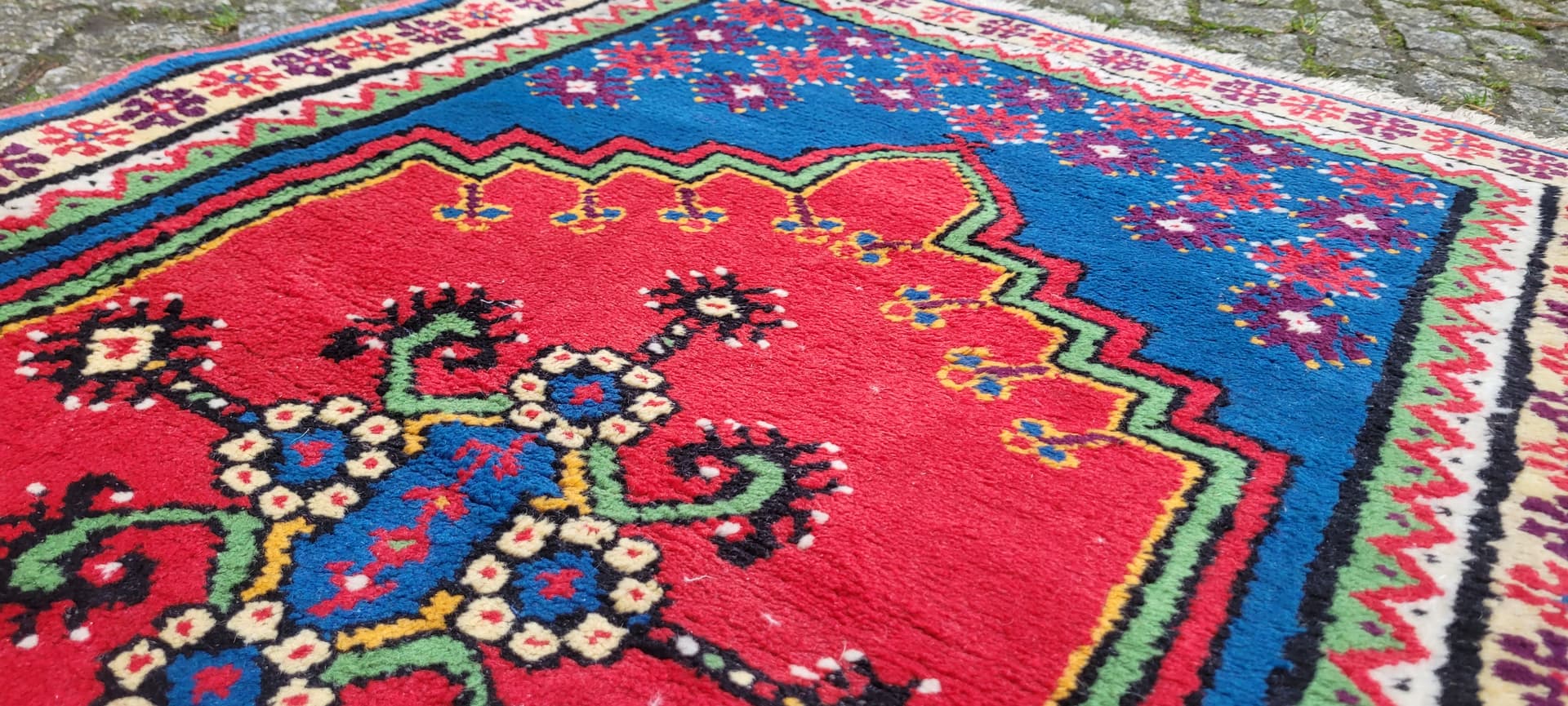 Dywan tunezyjski, czerwony 150x85cm, wełna, Tunezja, lata 60. - 134775