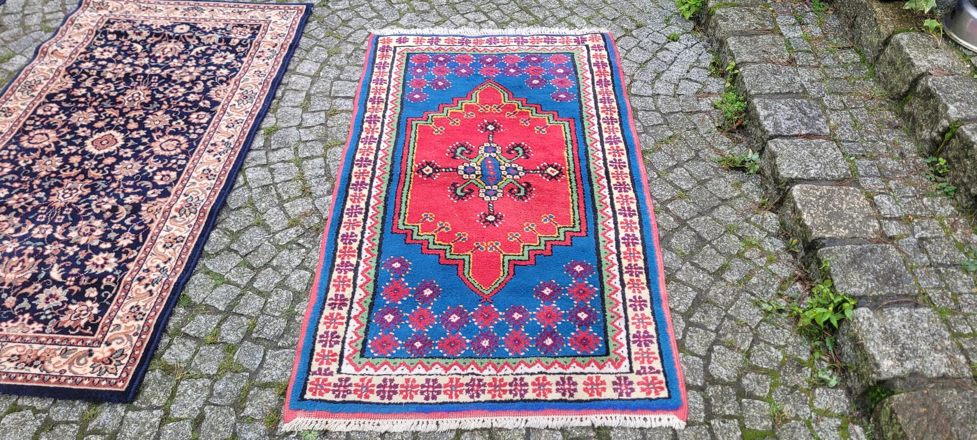 Dywan tunezyjski, czerwony 150x85cm, wełna, Tunezja, lata 60. - 134768