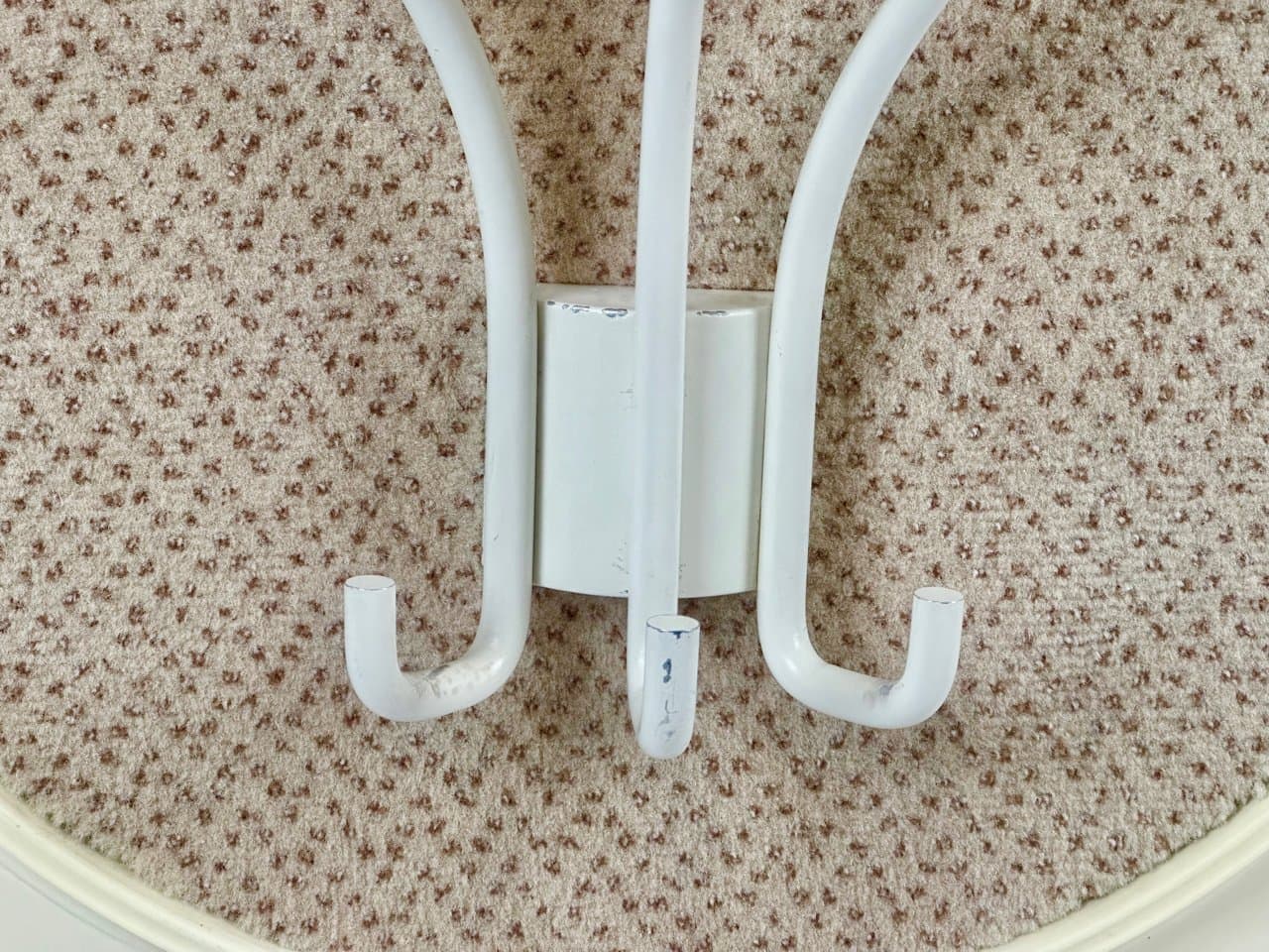 Wieszak ścienny, kość słoniowa, metal, tkanina, plastik, Niemcy, lata 70. - 151588