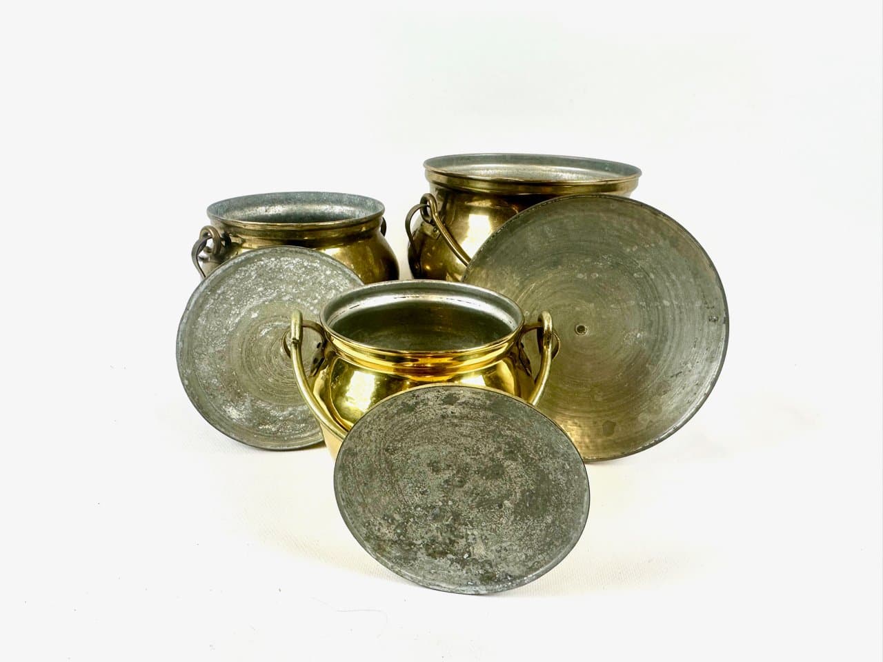 Zestaw trzech pojemników Pulp, mosiądz złoty, Skultuna, Szwecja, lata 80. - 151666