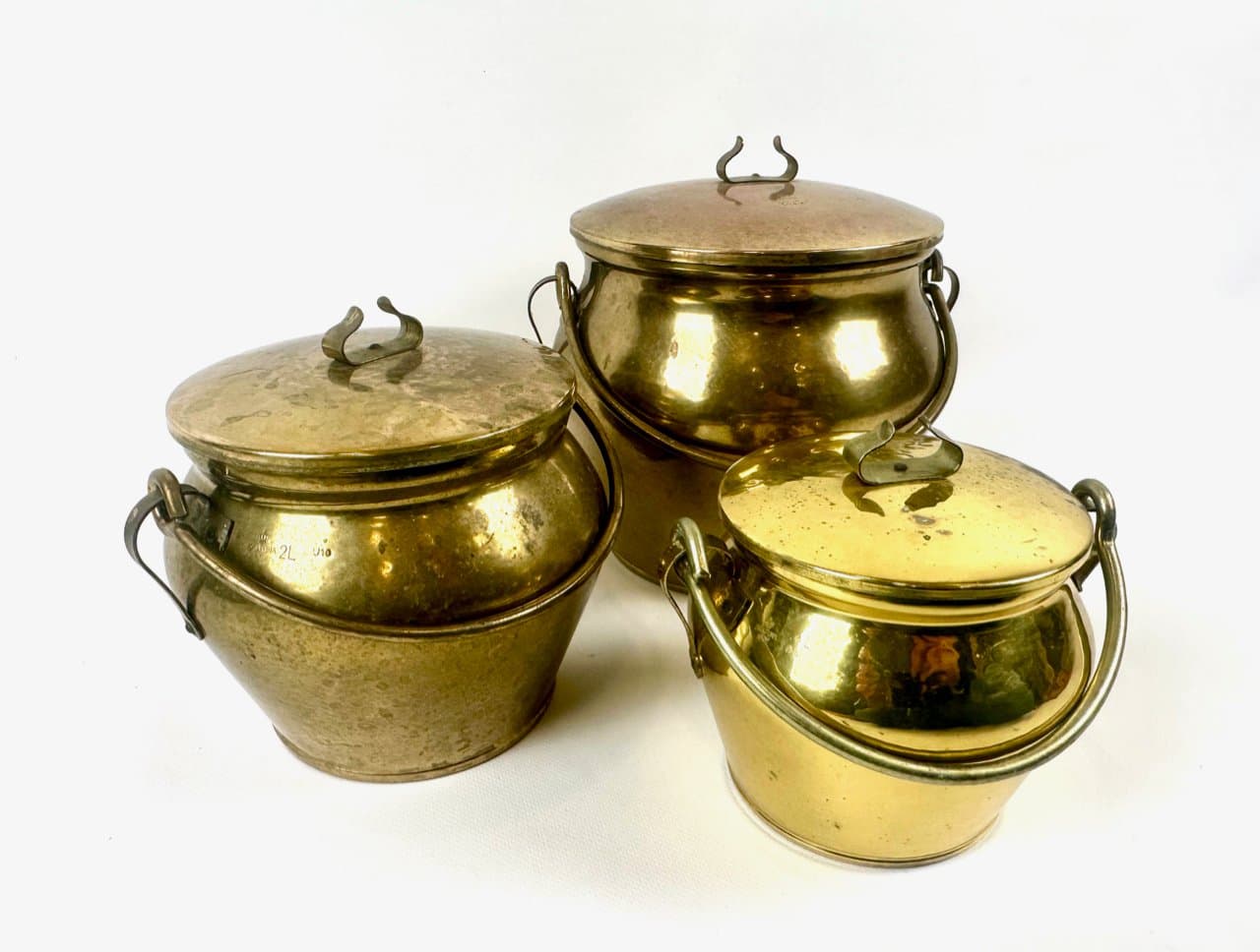 Zestaw trzech pojemników Pulp, mosiądz złoty, Skultuna, Szwecja, lata 80. - 151668