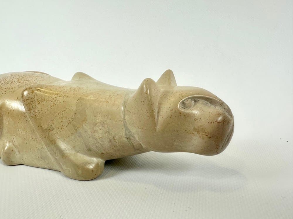 Cat figurine, beige soapstone, 1960s - 151769