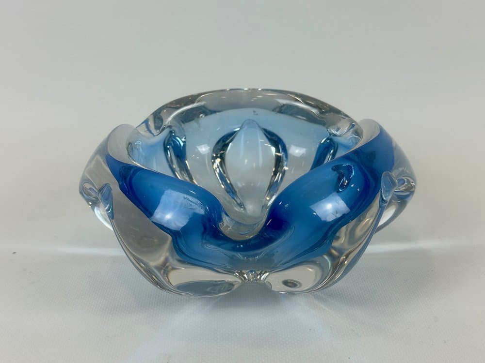 Art glass bowl, blue glass, by J. Hospodka, Czech Republic, 1960s. - 151972
