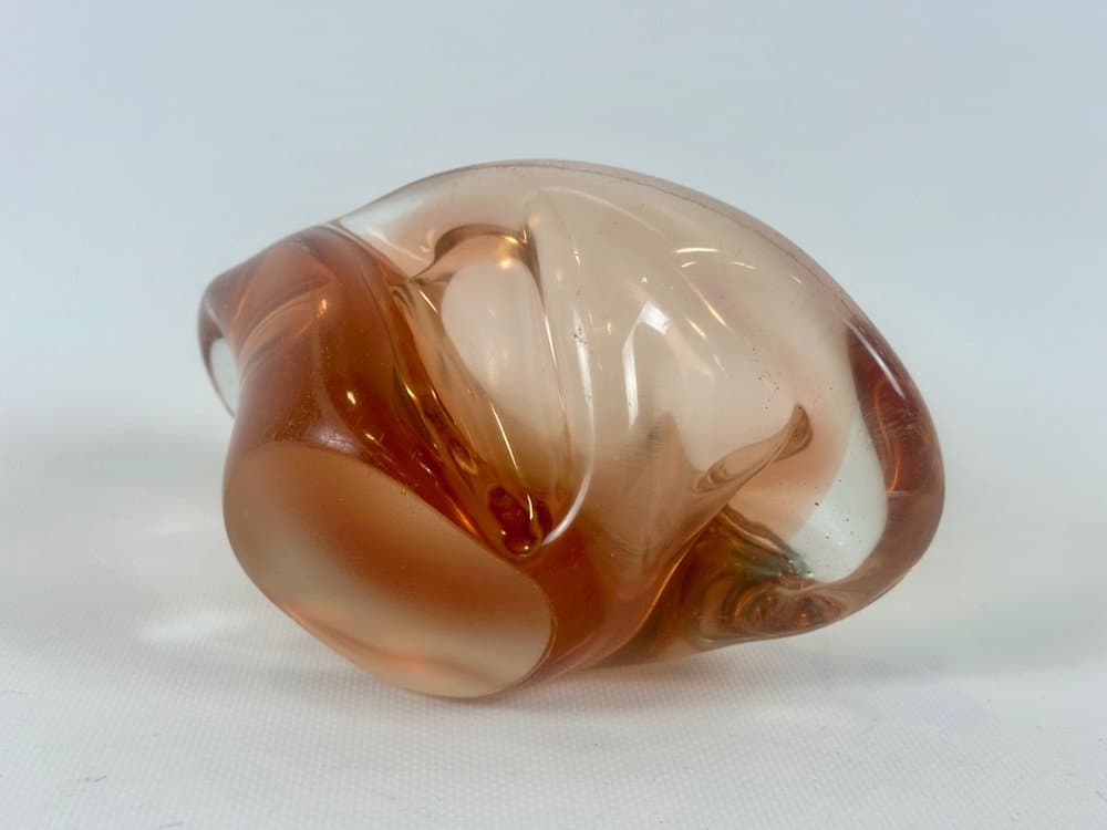 Decorative bowl, pink glass, by J. Hospodka, Czech Republic, 1960s. - 152044