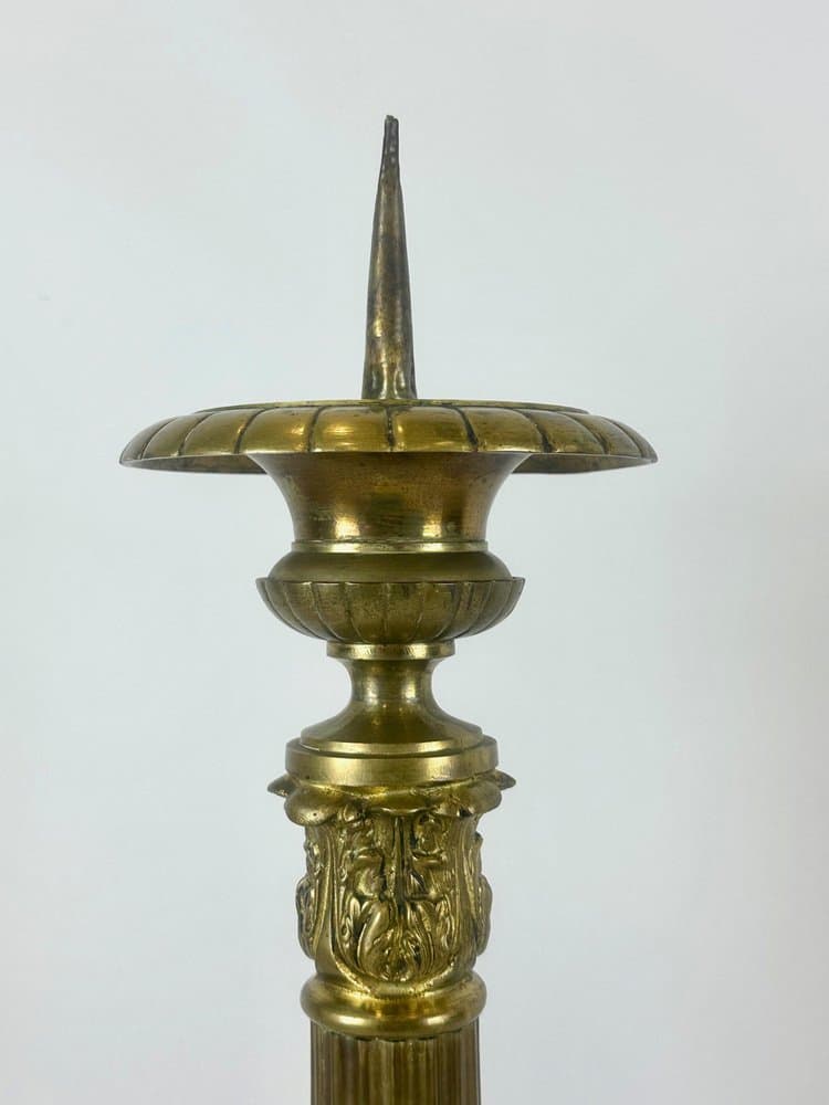 Świecznik ołtarzowy, neobarokowy, złoty, mosiądz, Francja, lata 20. - 152205