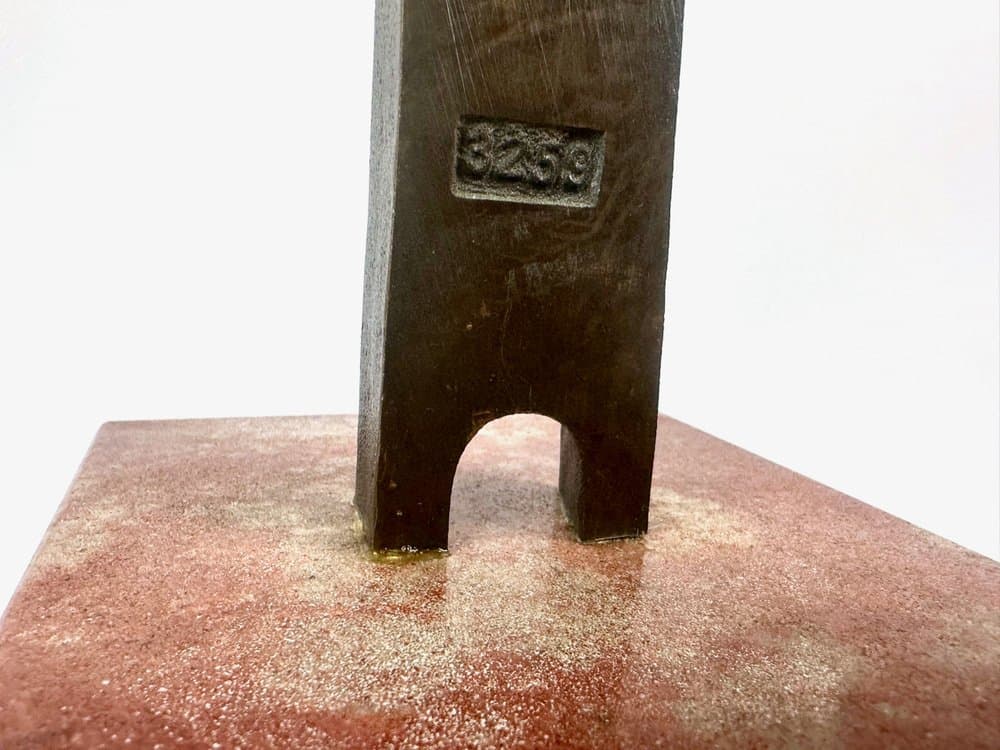 Krzyż pamiątkowy, brąz ciemnobrązowy, marmur ciemnobrązowy, Niemcy, lata 60. - 152535