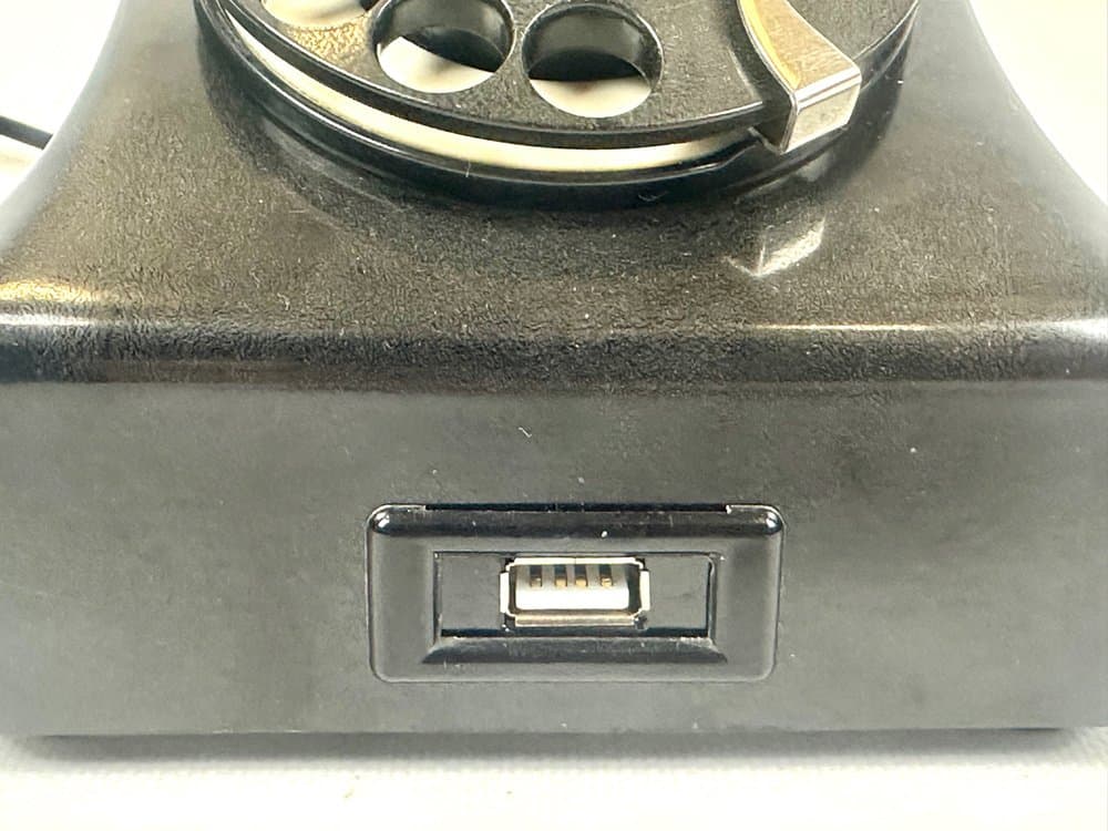 Table lamp, Art Deco Bauhaus, black Bakelite, Poland, 1950s - 152654