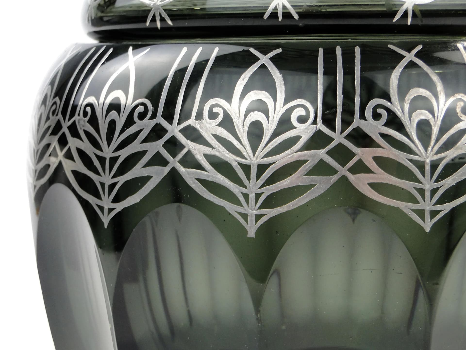 Bomboniera, szkło indygo-szare, srebro, proj. S. Haertl, Polska, lata 40. - 9115