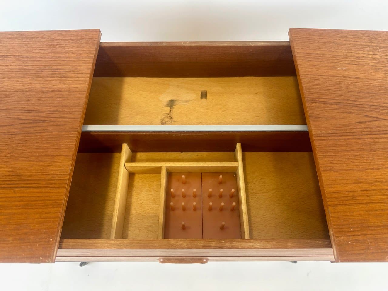 Stolik do szycia, teak brązowy, Dania, lata 60. - 152813