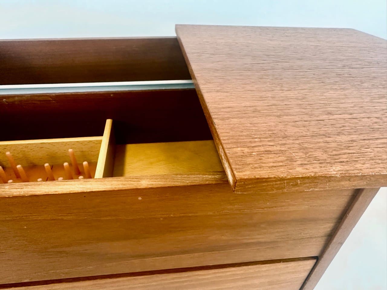 Stolik do szycia, teak brązowy, Dania, lata 60. - 152812