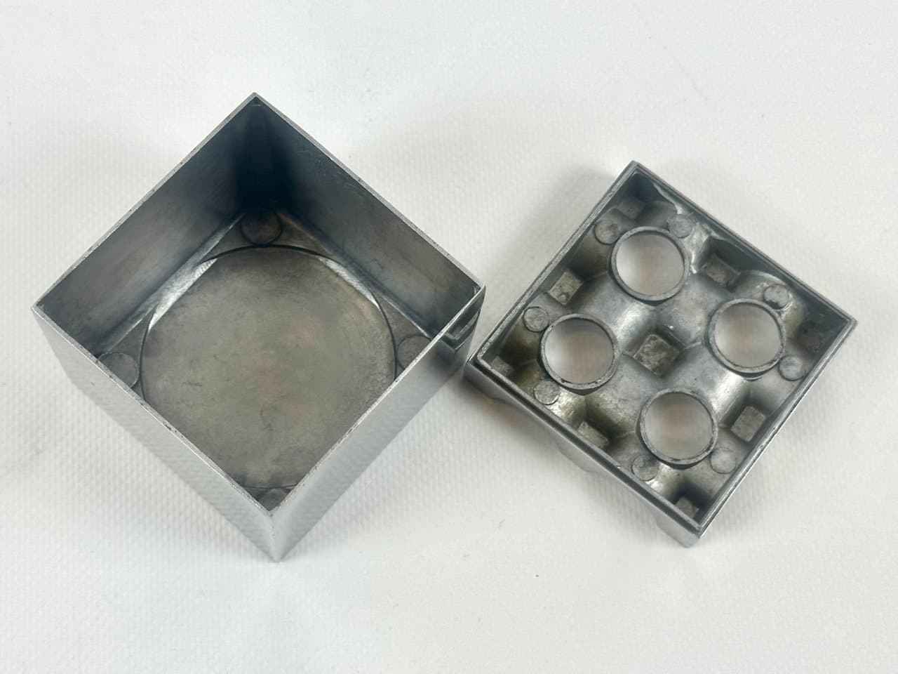 Popielniczka Ultima 7, aluminium srebrny, Dania, lata 60. - 152929